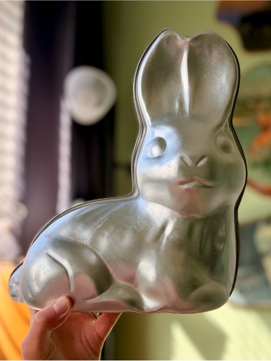 Wilton Other - Metal Kitchen Bunny Cake Mold Bakeware by Wilton 1974